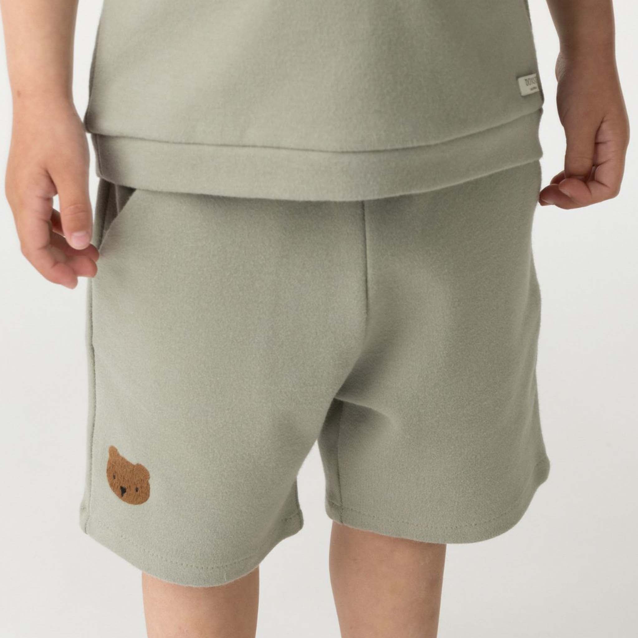 Short Ithri Bear vert poussiéreux