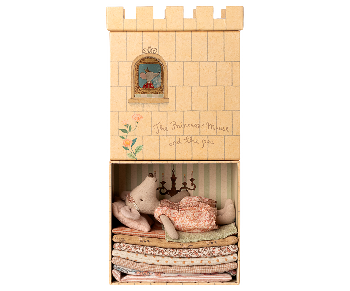 Maileg princess and the pea, big sister mouse