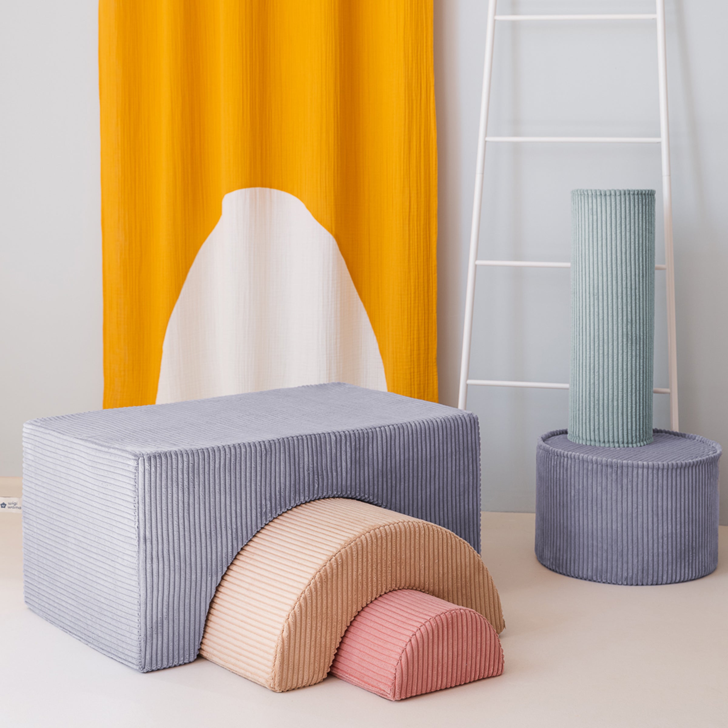 Blueberry Blue Rainbow Playset