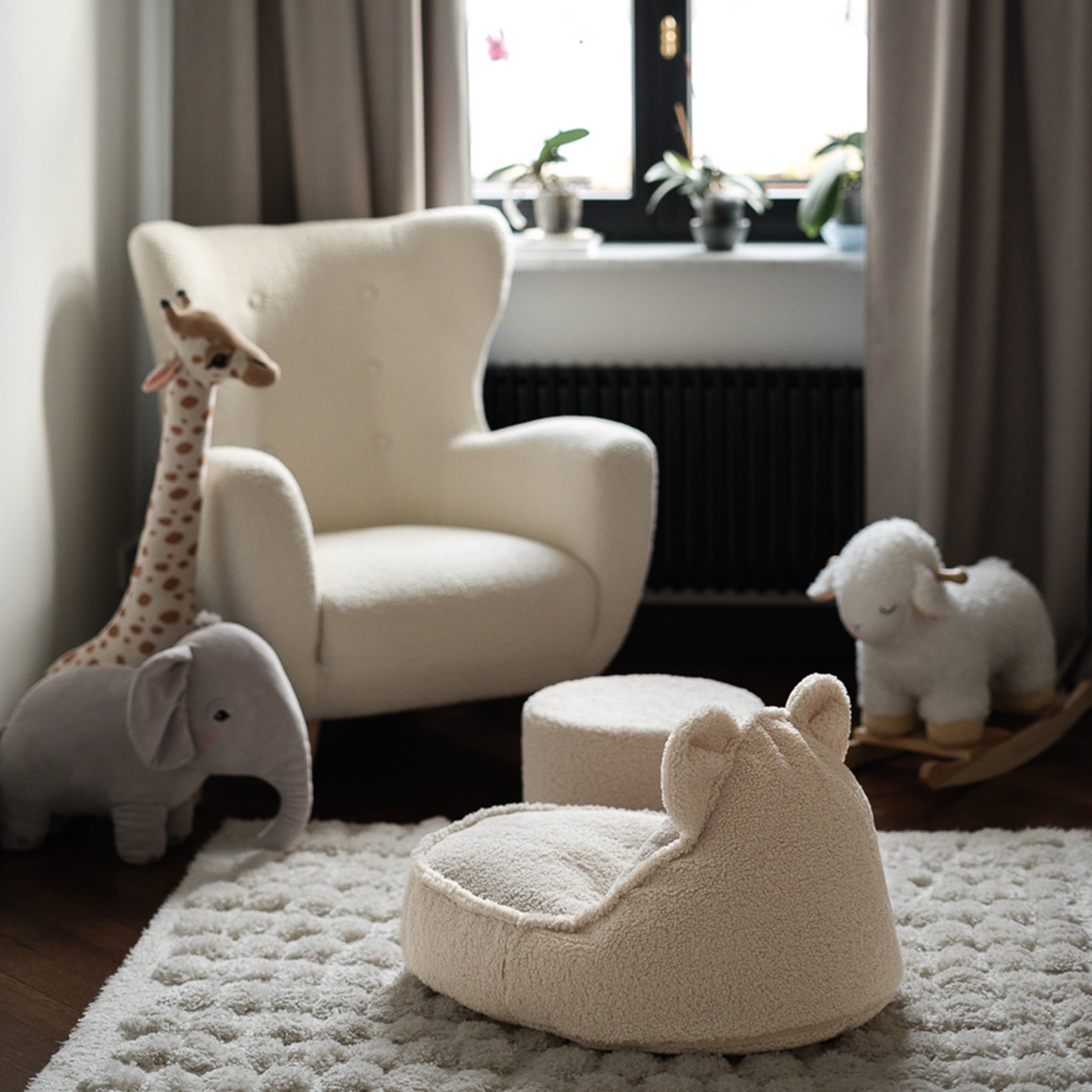 Wigiwama Sitzsack Teddy und Ottoman Set Cream White