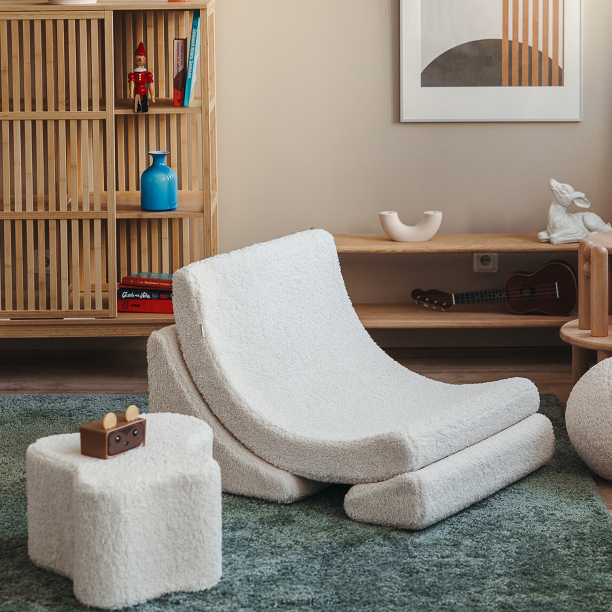 Cream White Moon Chair