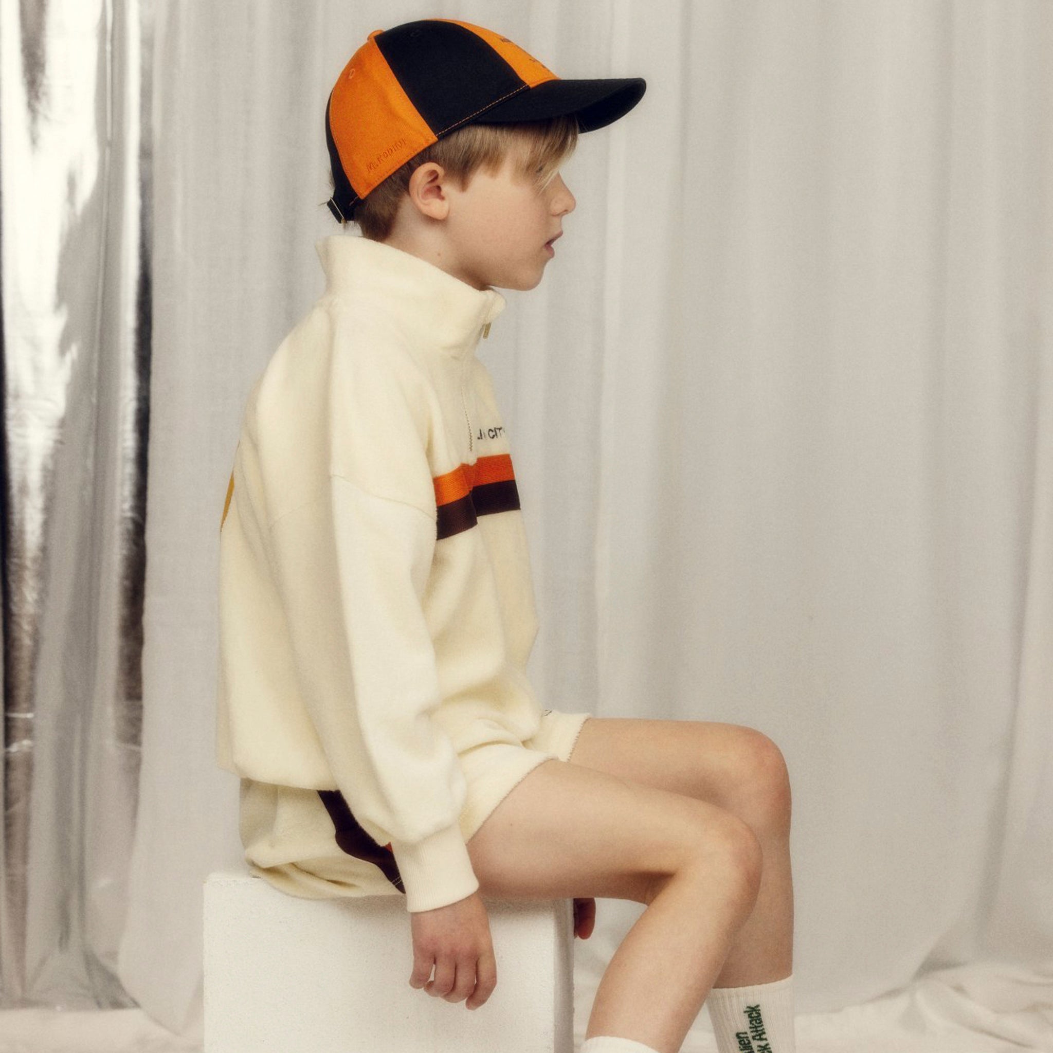 Shorts Alien City FC Off White