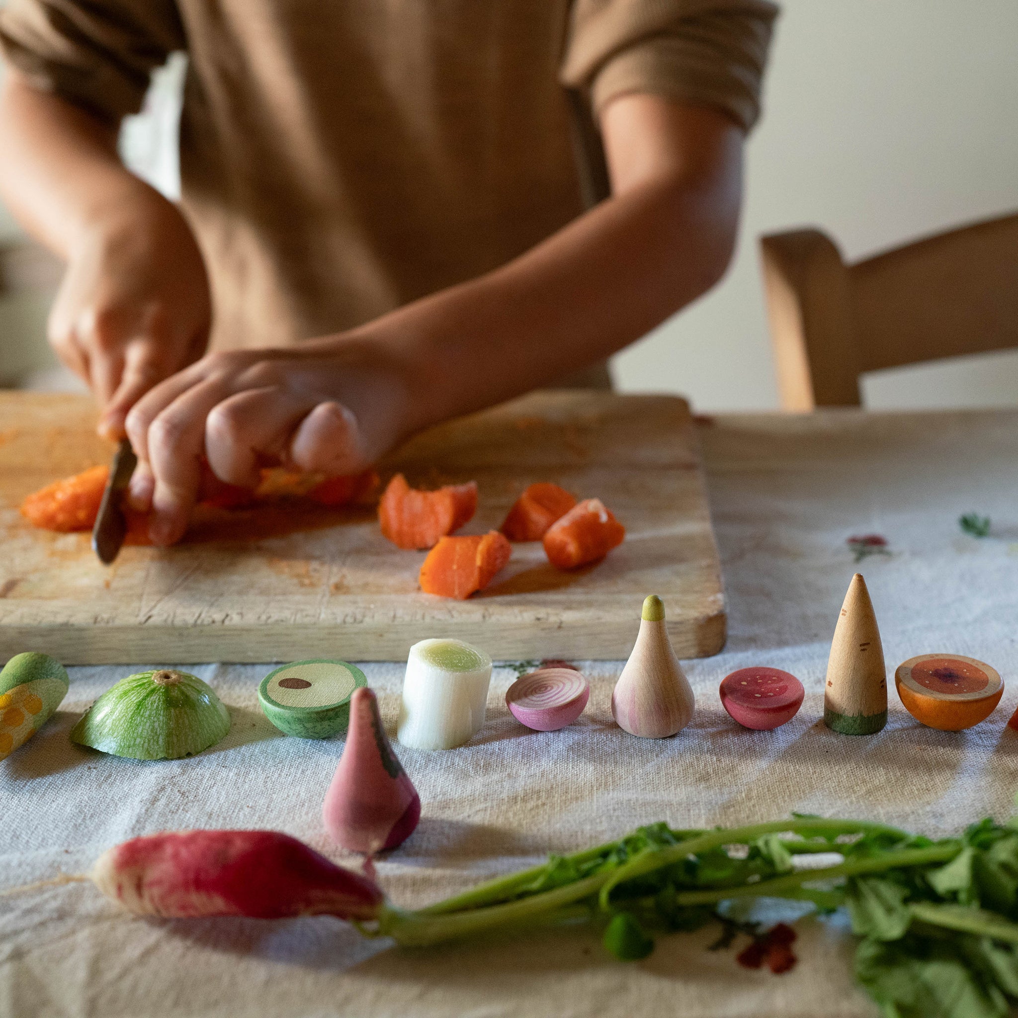 Wooden figures vegetables Grapat