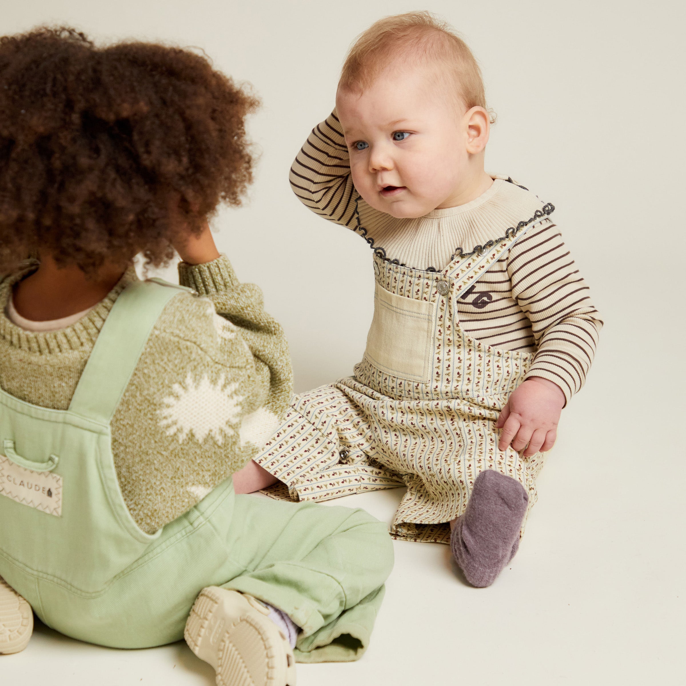 Cozmo Matcha Moon & Stars Sweater Matcha