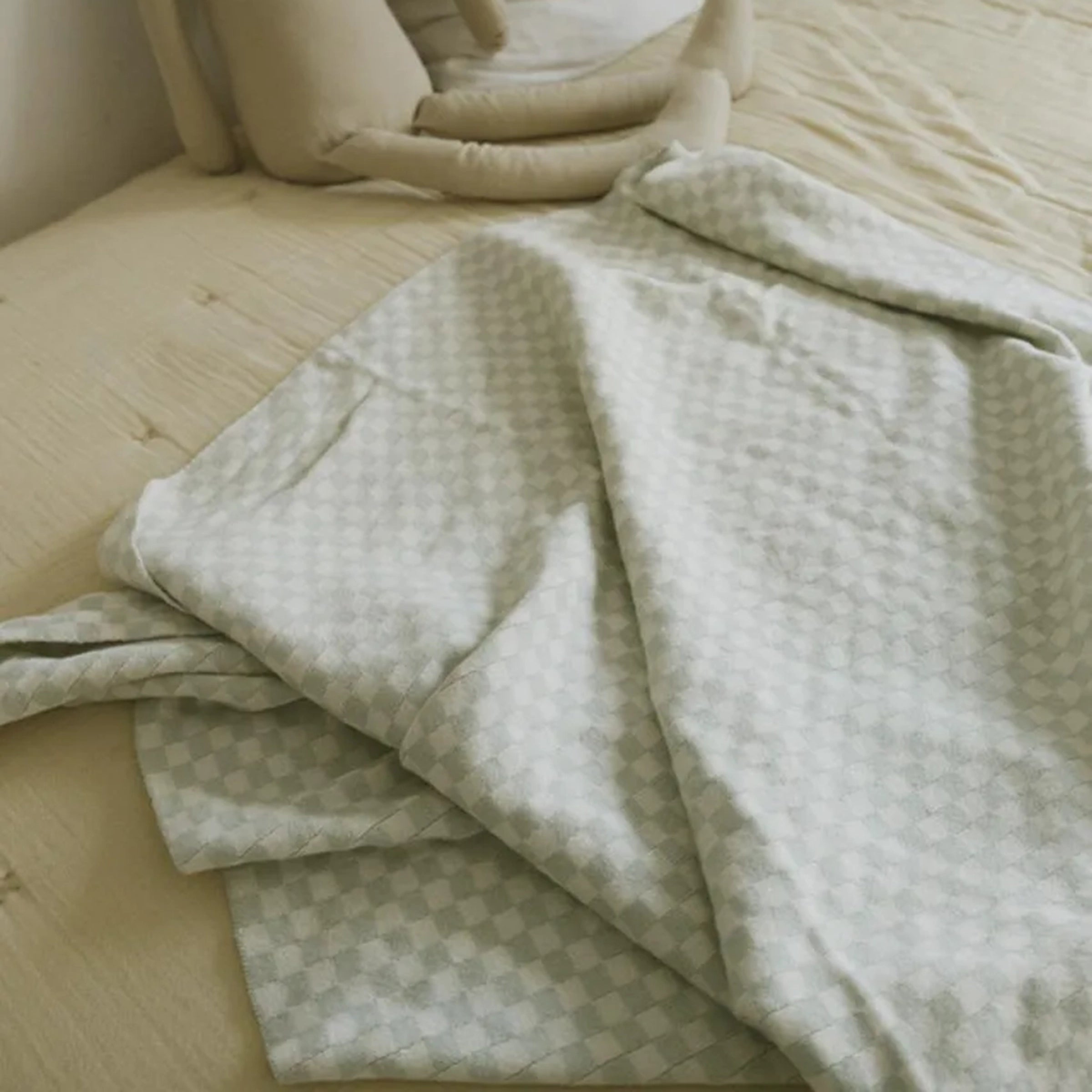 Knitted blanket Tiles Blue Sage