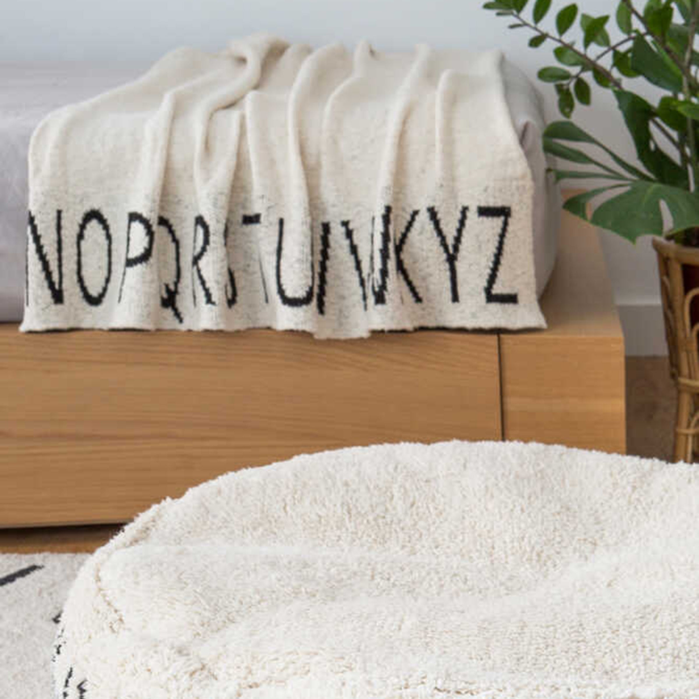 Strickdecke ABC Natural / Black