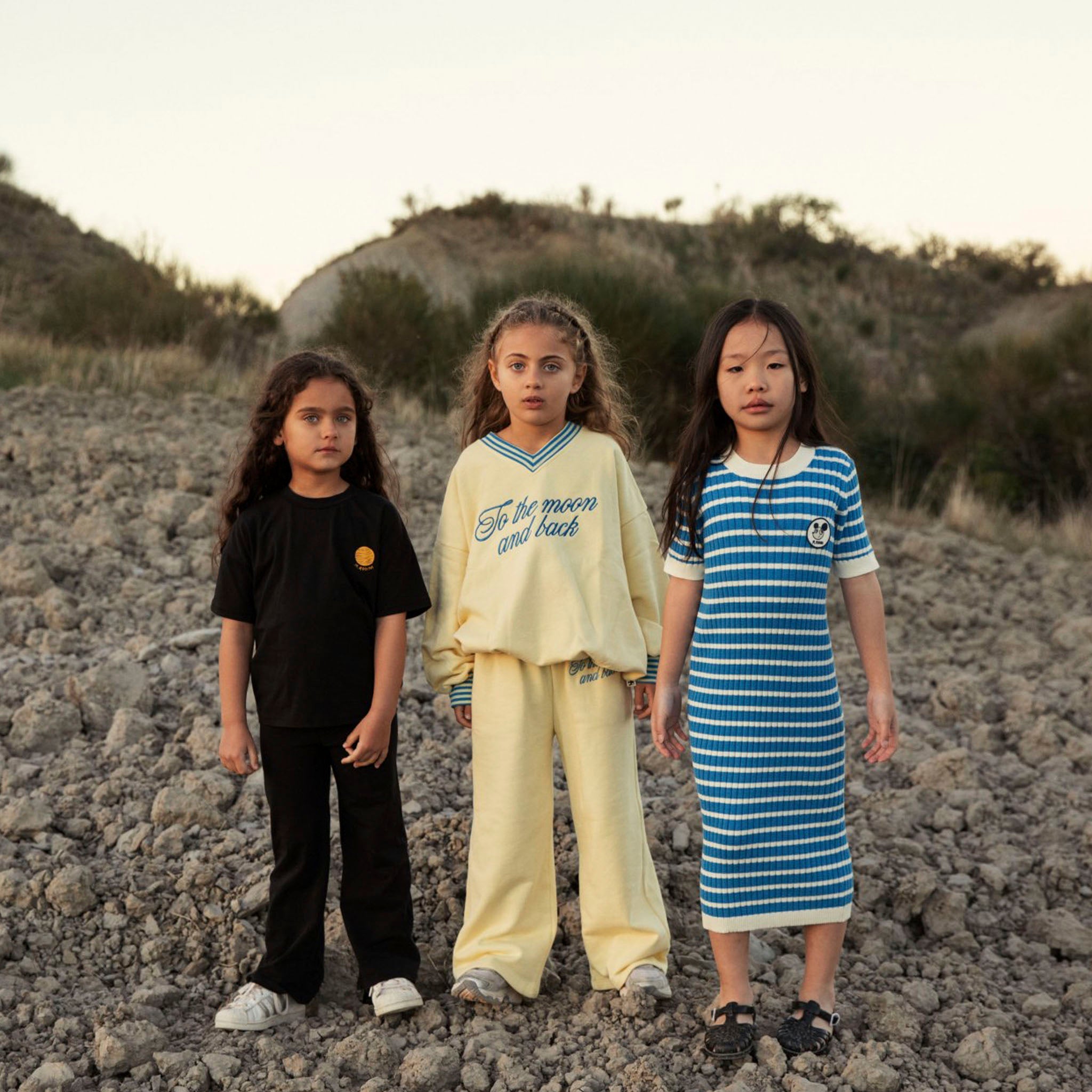 Sweatshirt To The Moon Yellow