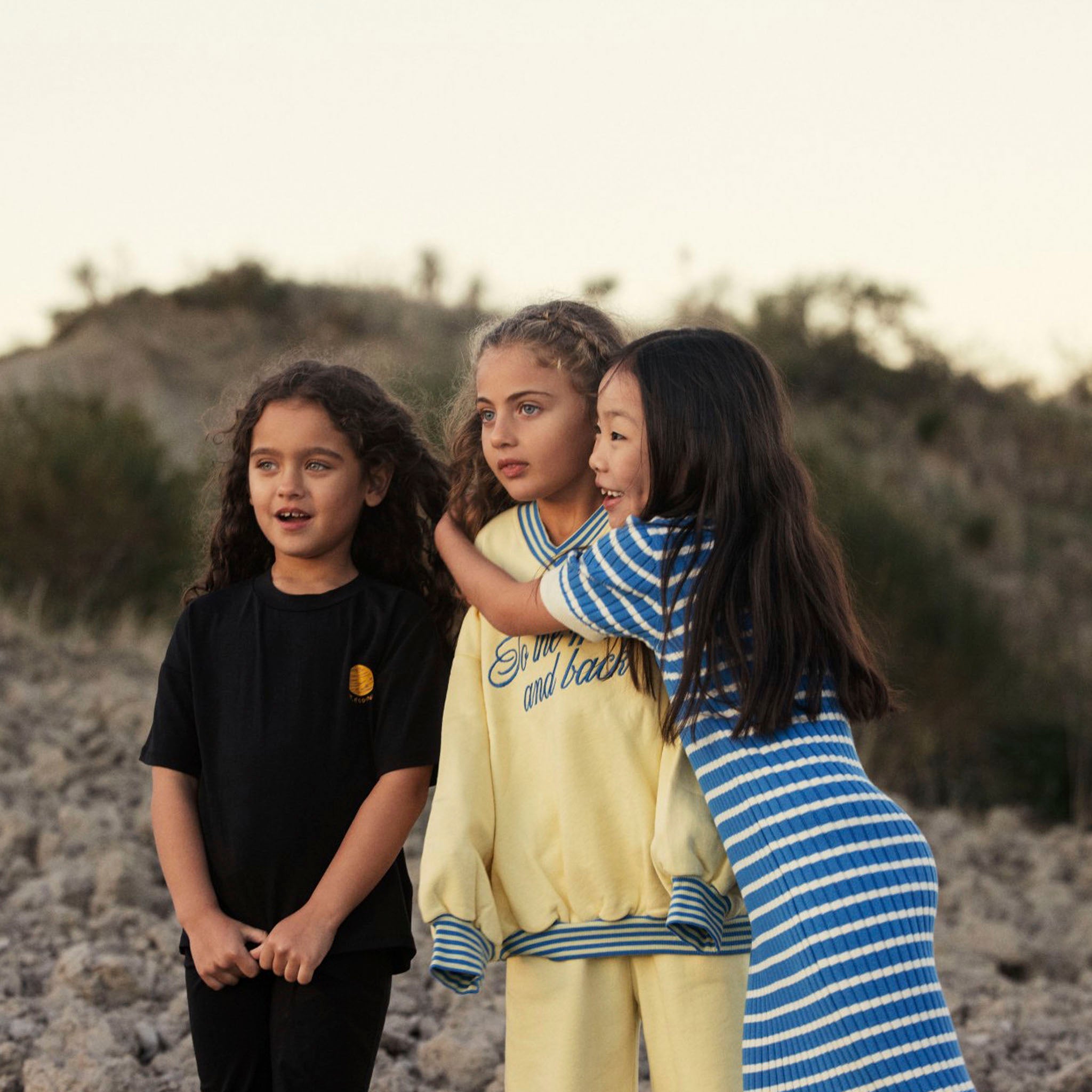 Sweatshirt To The Moon Yellow