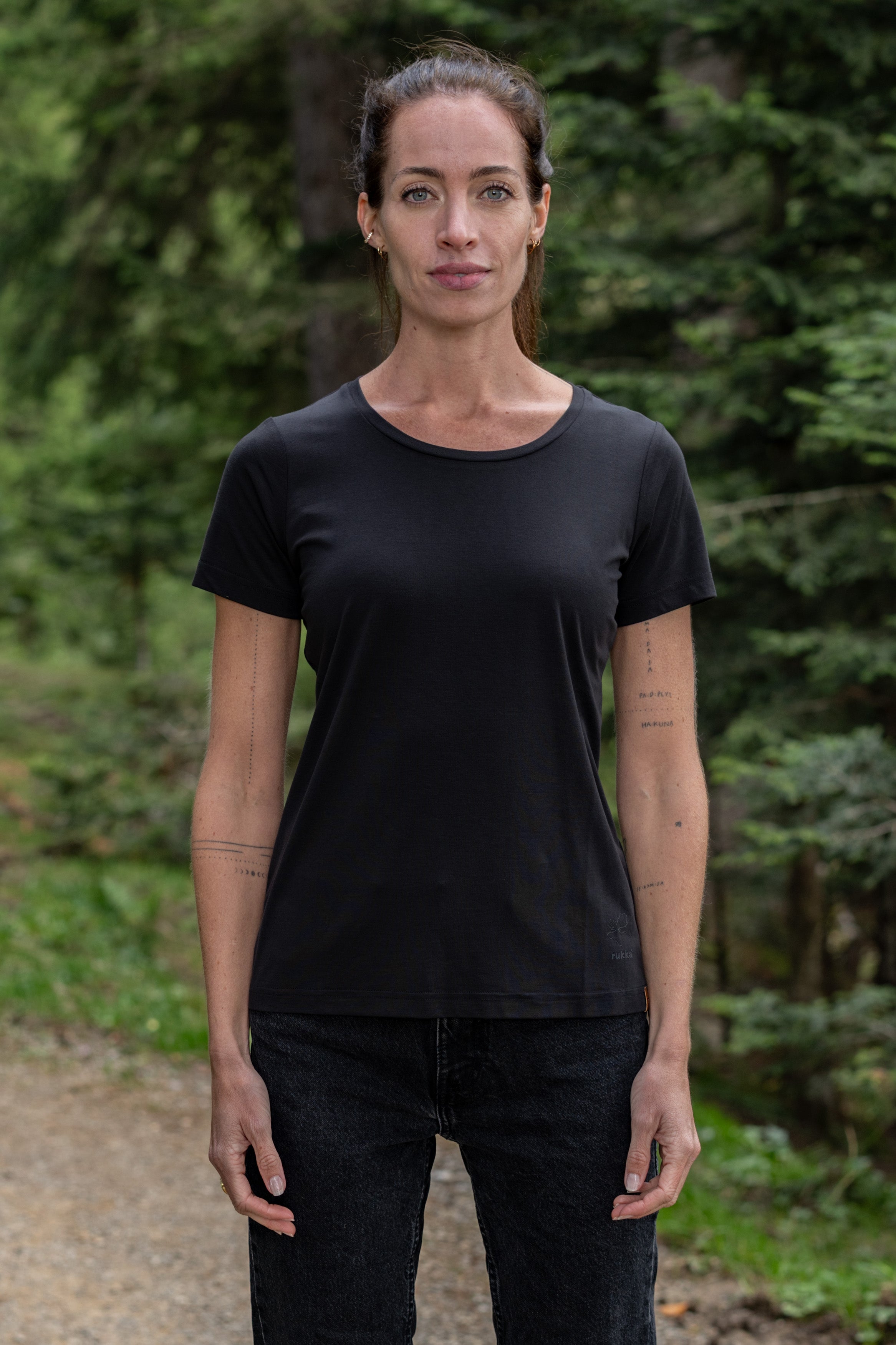 Amanda Merino T-shirt femme black