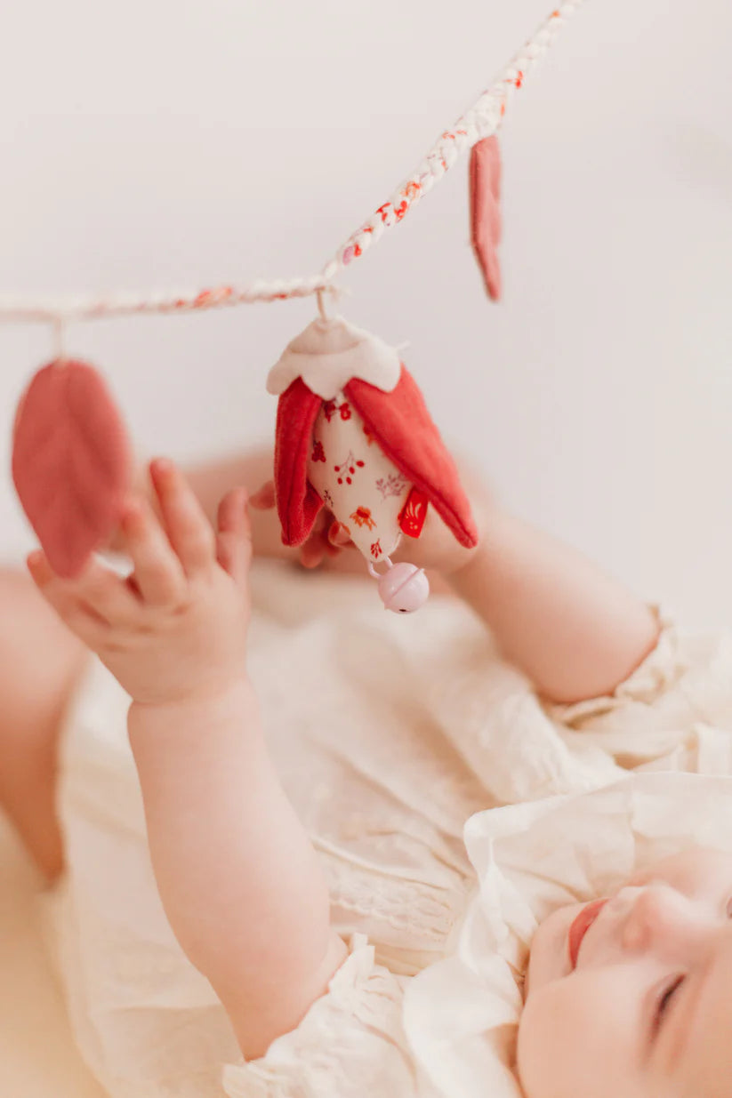 Flower baby carriage chain