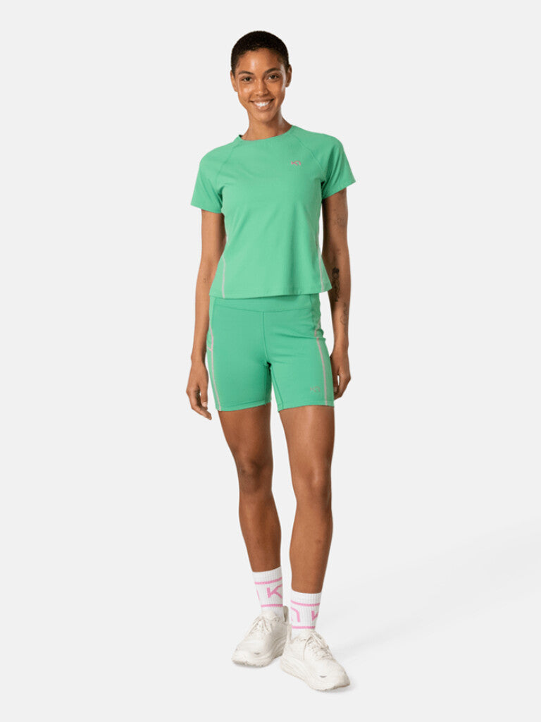 Linnea short vert