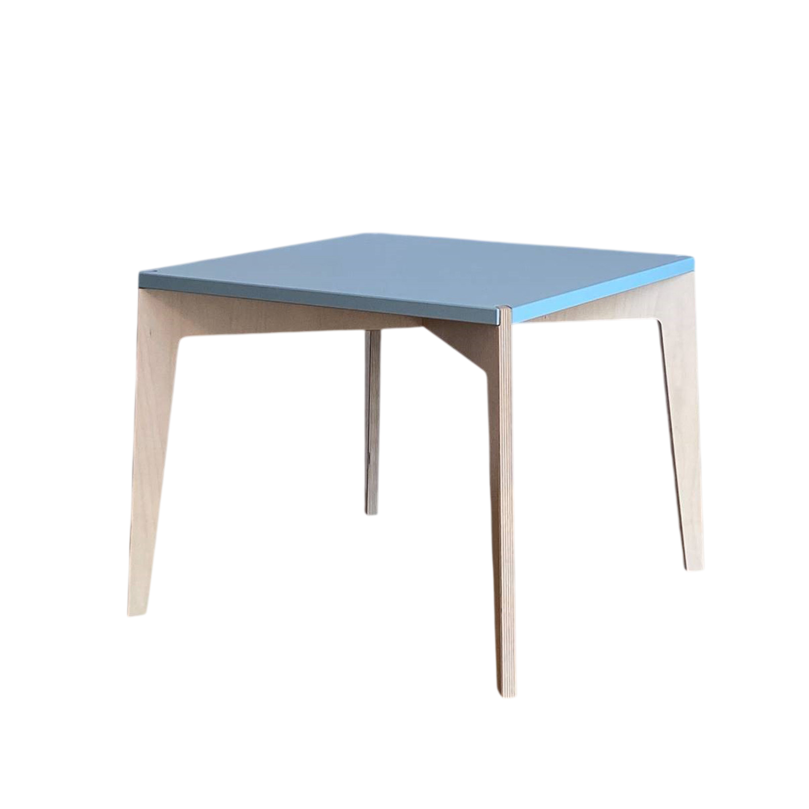 Spieltisch quadratisch