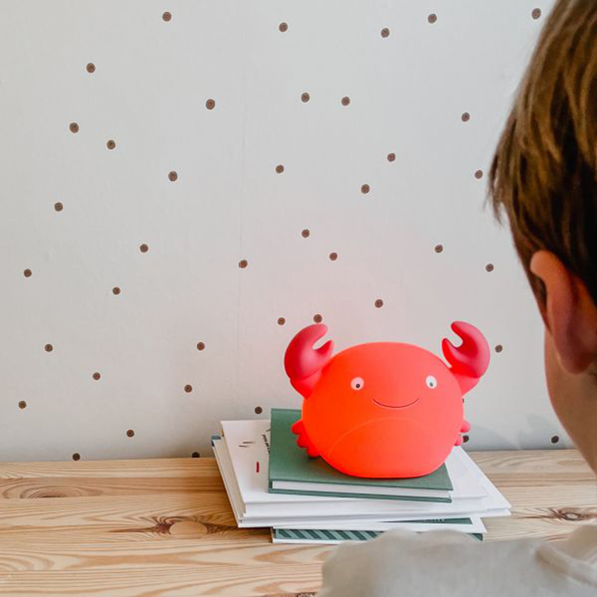 Nachtlampe LED Theo Crab USB wiederaufladbar Coral