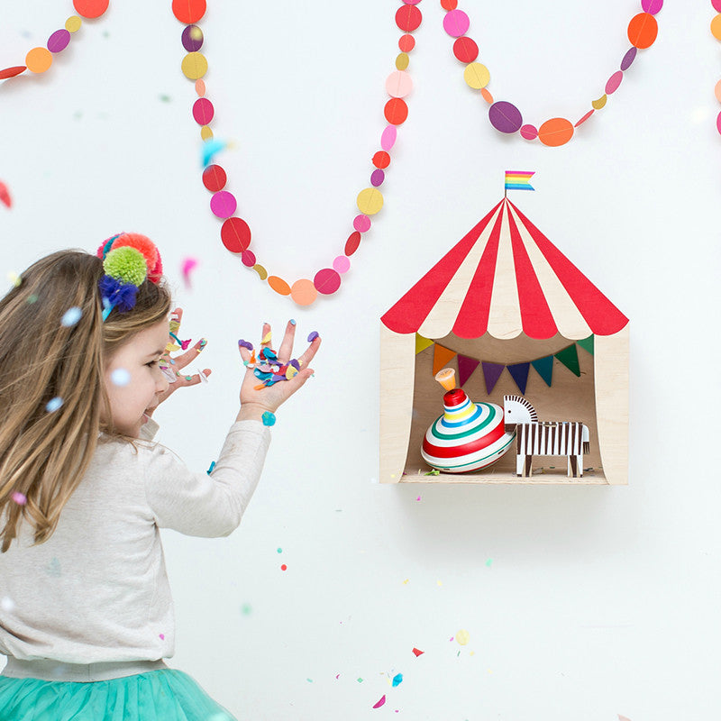 Circus Box Red