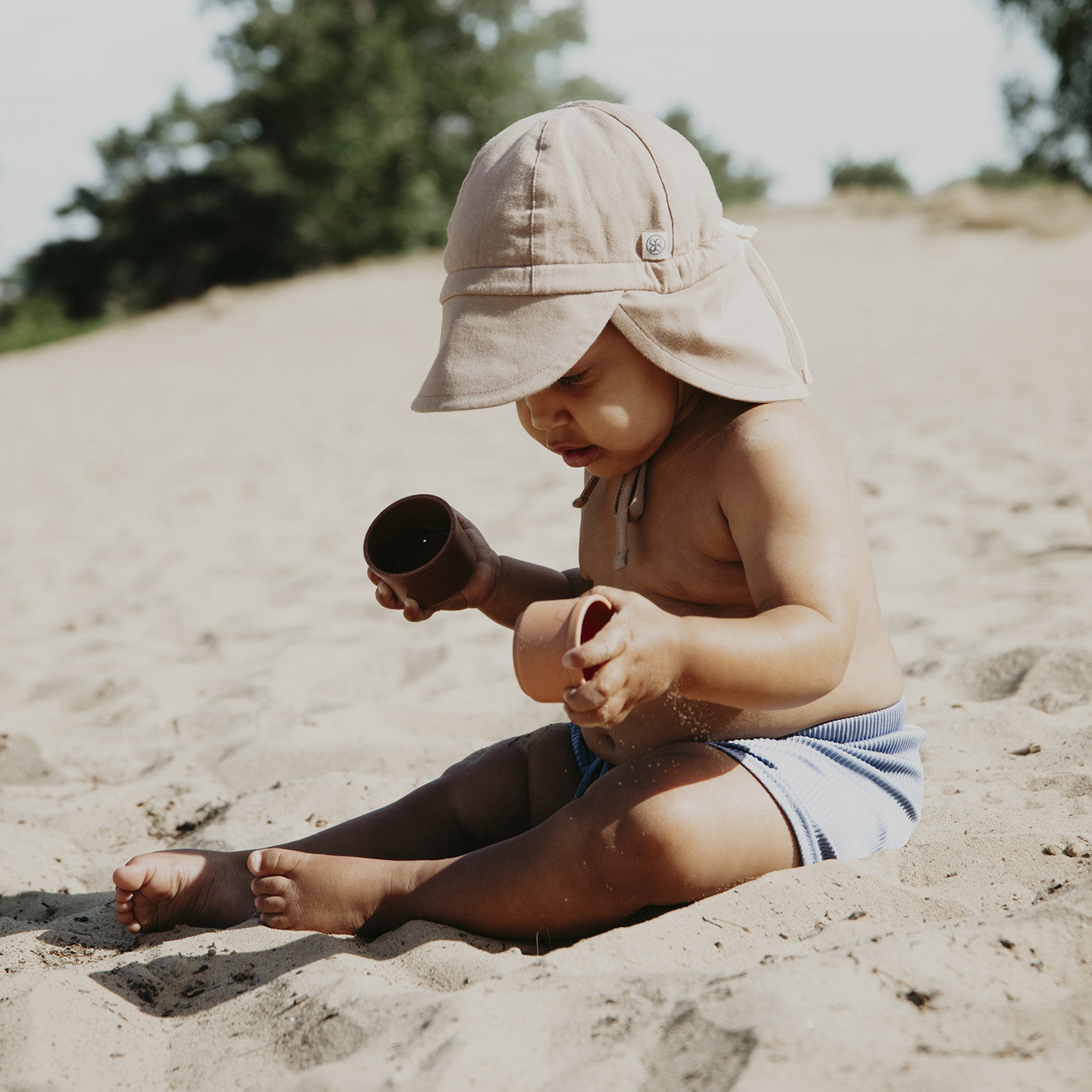 Chapeau de soleil pour bébé UVP 50+ Peanut Brown Sandy Beach