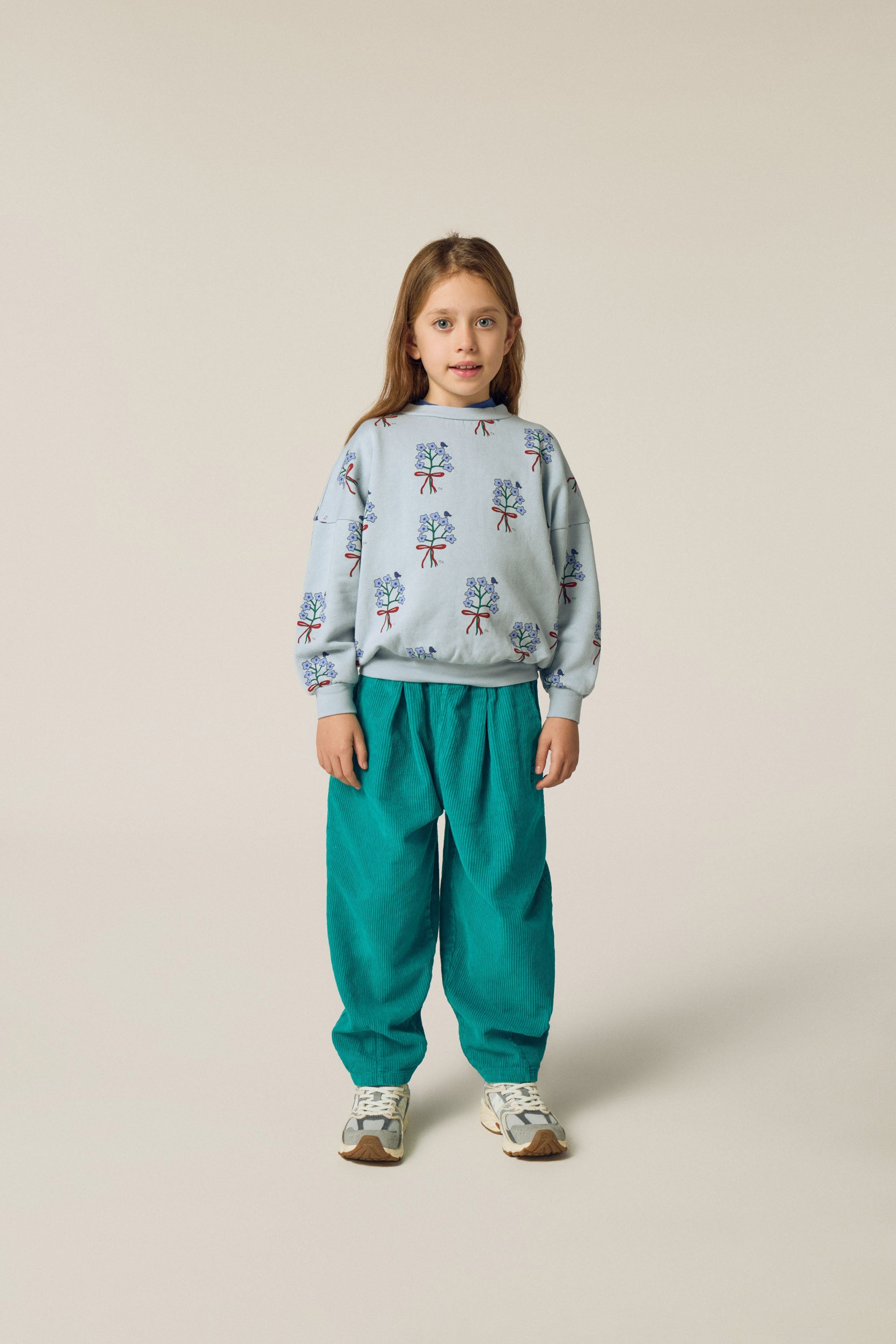 Sweat-shirt « Bouquets » bleu clair / Sweat-shirt « Bouquets » bleu clair