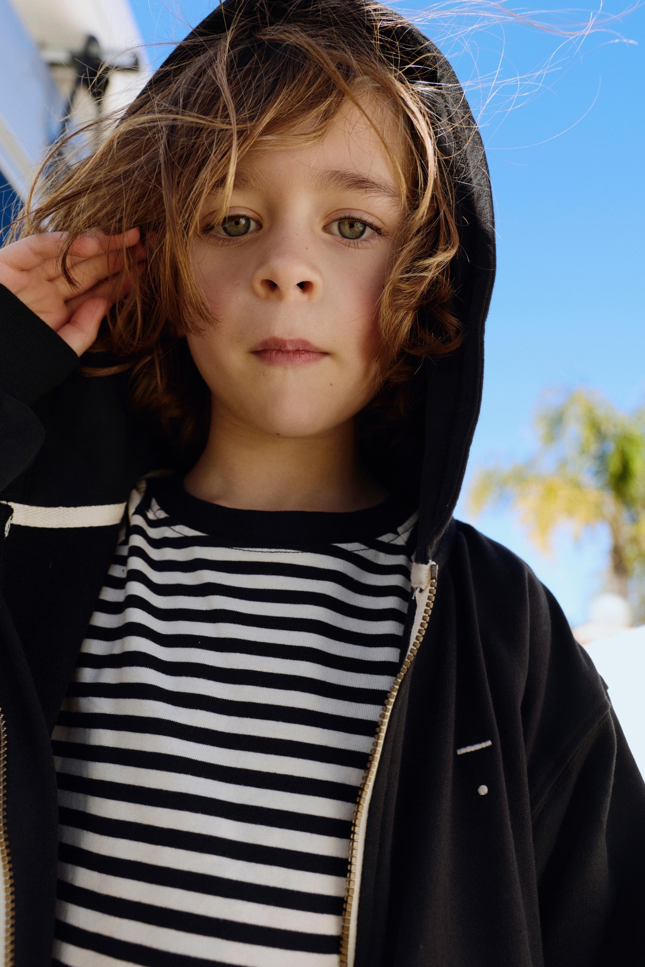 Hoodie with Zipper, GOTS Pirate Black / Hooded Cardigan with Zipper, GOTS Pirate Black