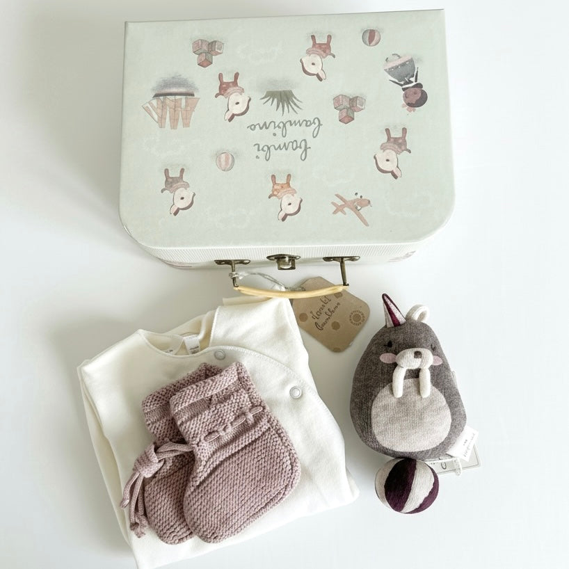 Geburtsgeschenk Koffer Nostalgia rose