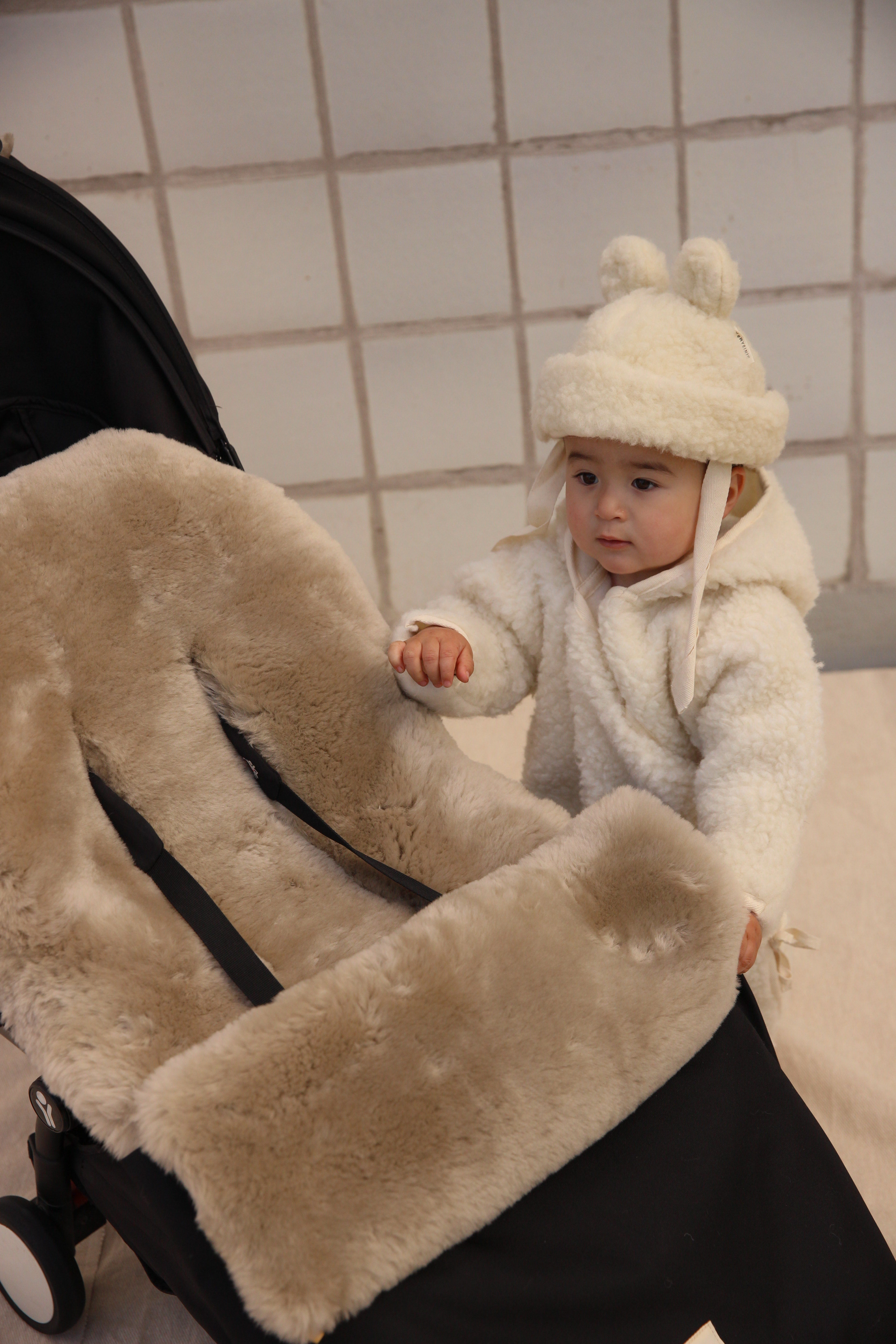 Binibamba Lambskin Footmuff for Strollers - Fixedtoast