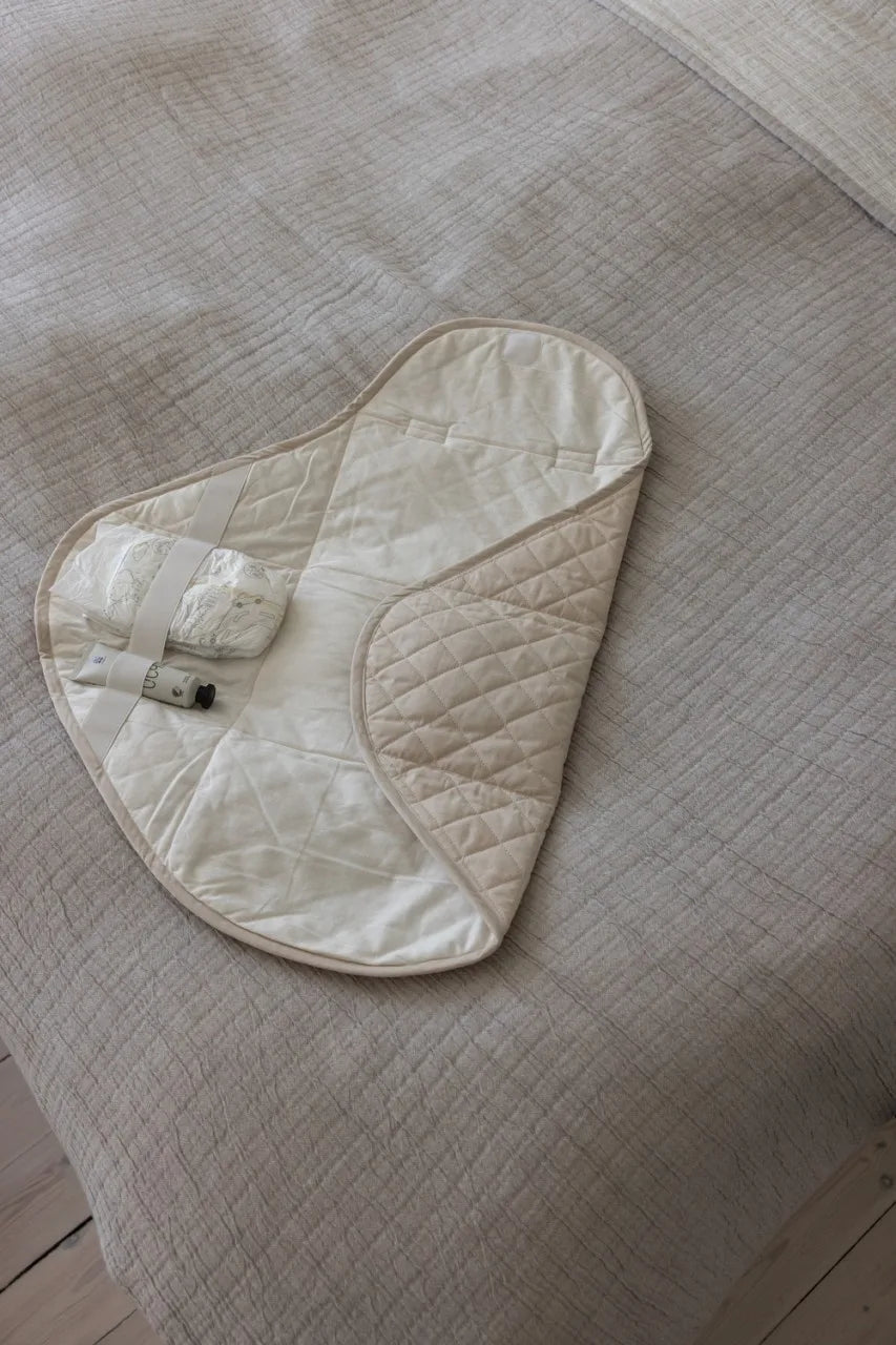 Matelas à langer On-The-Go Morning Beige