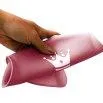 Bavoir en silicone rose avec bac de récupération, sac de transport inclus - Bellivia