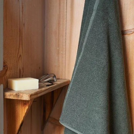 Tilda dark green, shower towel 70x140 cm - lavie