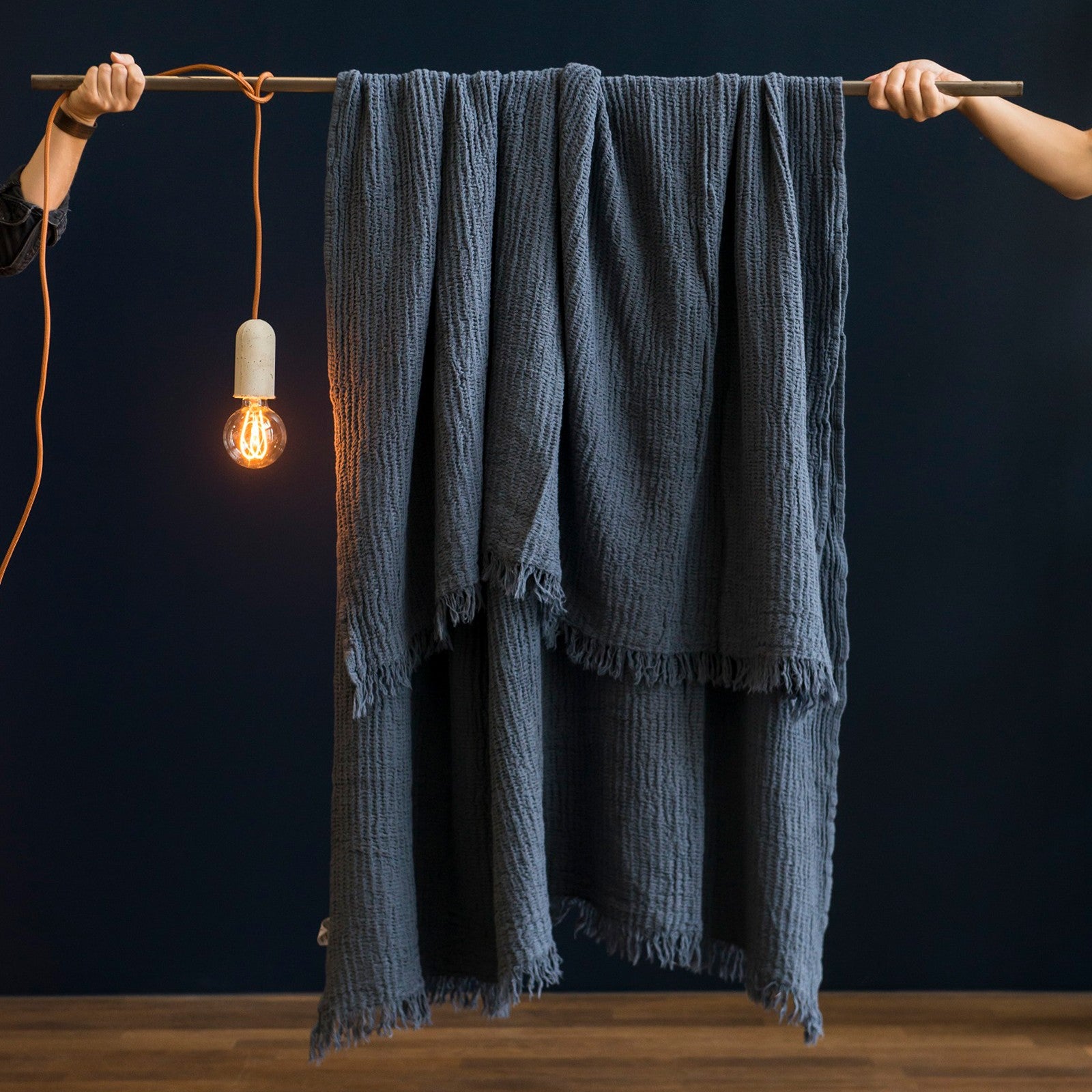 Marta, blanket 130x170 cm indigo