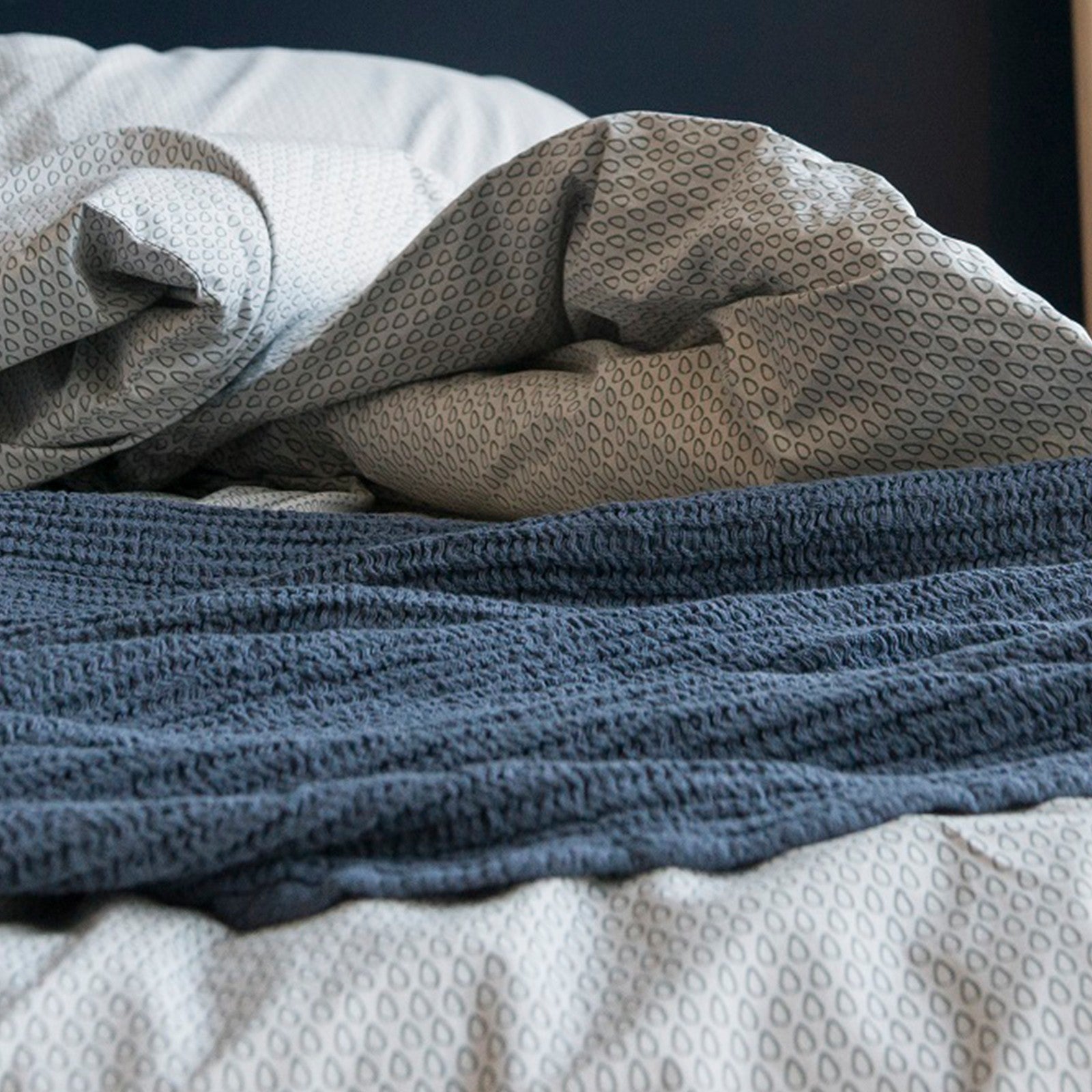 Marta, blanket 130x170 cm indigo