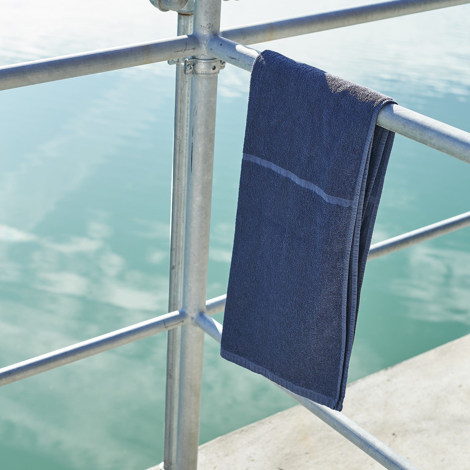 Tilda indigo, Handtuch 50x100 cm