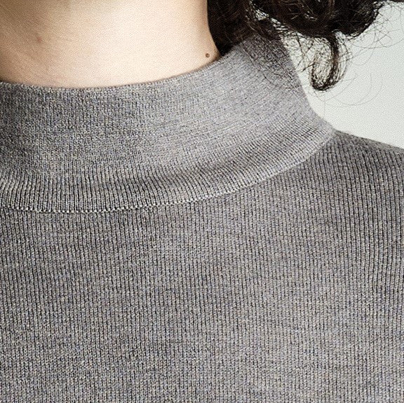Pull-over en tricot mérinos gris