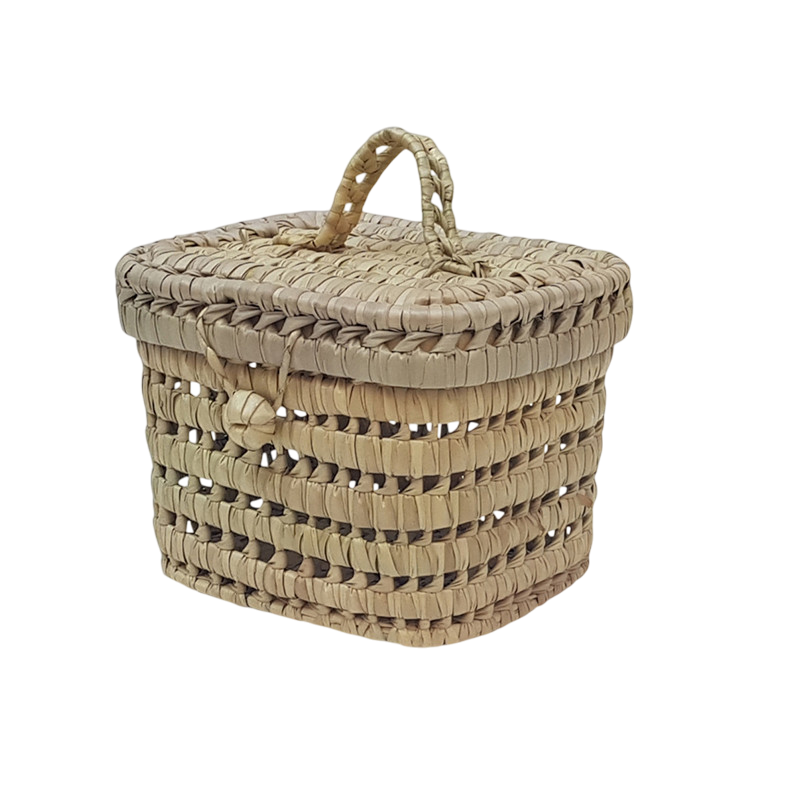 kleiner Korb geflochten