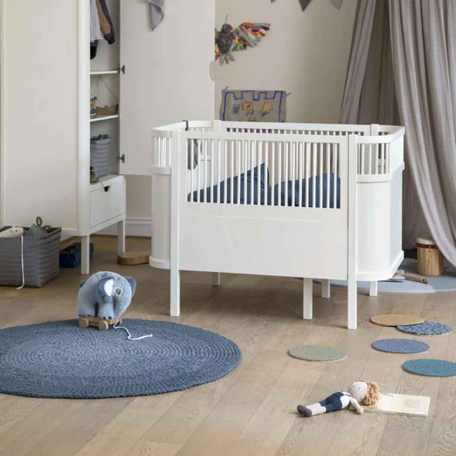 Baby & junior bed, classic white