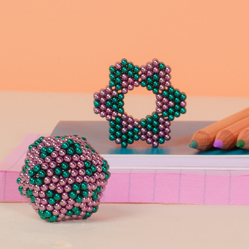 Magnetbaukasten 512 Nebula Speks