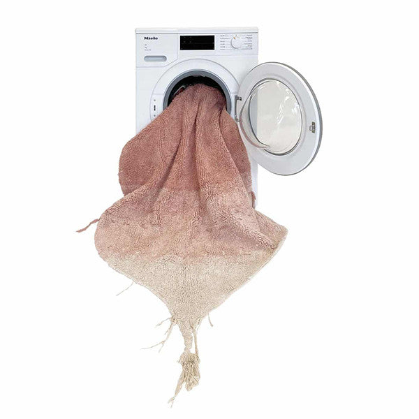 Wool rug Ramona the Radish