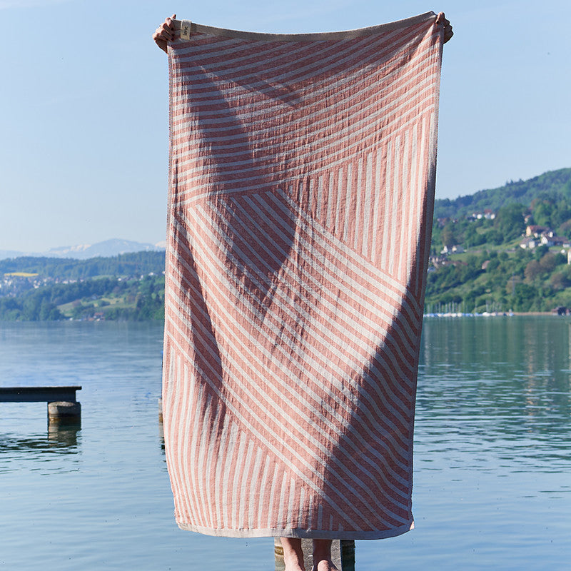 Ole Hamamtuch rost/offwhite 90x170 cm