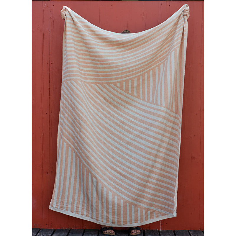 Ole hammam towel sweet potato/offwhite 135x180 cm