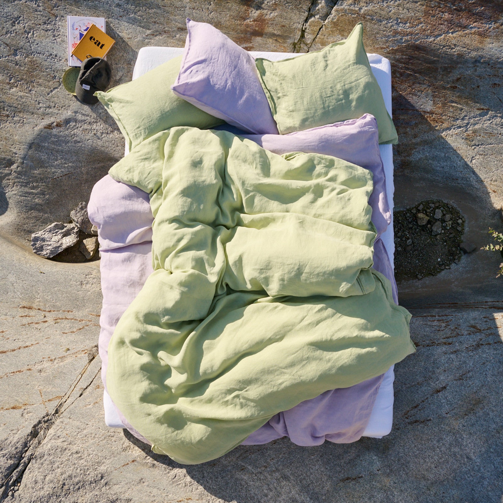 Linus moss green plain pillowcase 40x60 cm