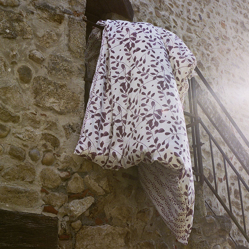 PEROUGES comforter cover white/cassis 160x210 cm