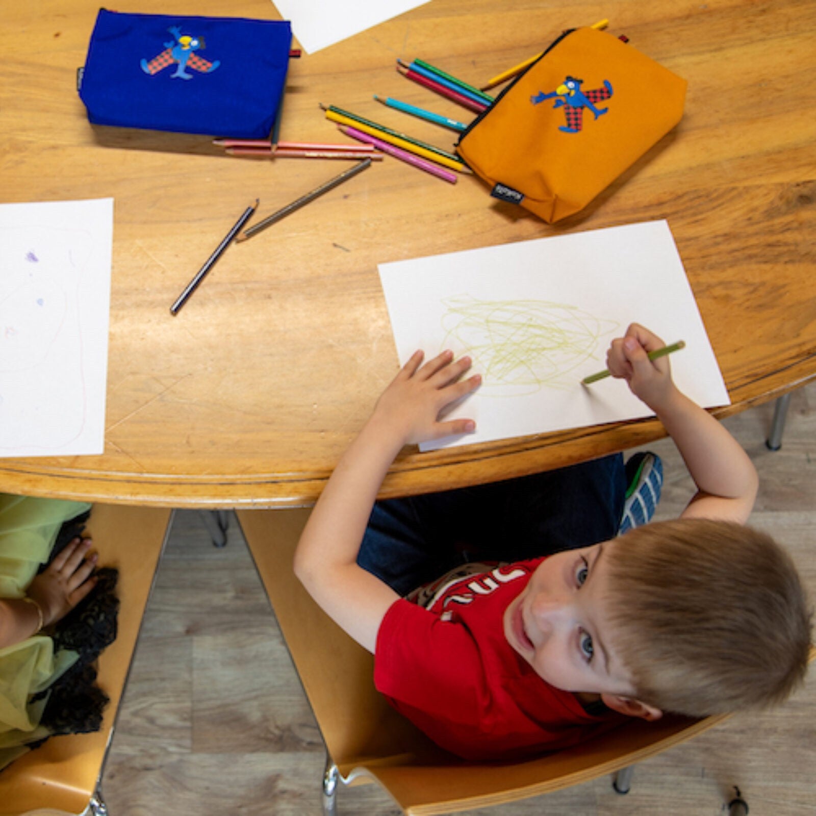 Toilet bag Globi Nessi ochre