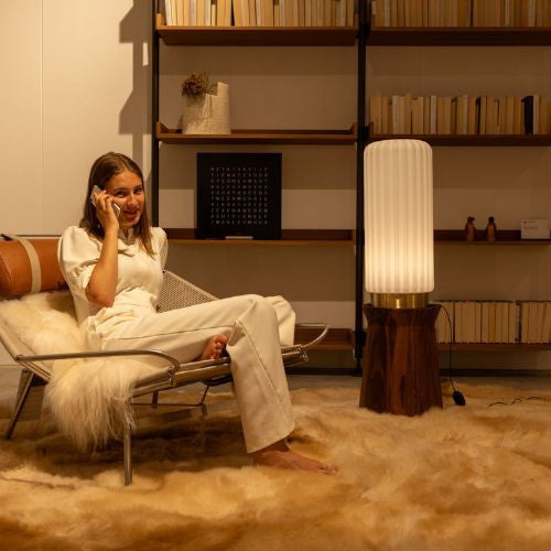 Dentelles Tall XL Lampe mit Kabel und Dimmer - goldener Fuss