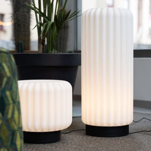 Dentelles Tall XL Lampe mit Kabel und Dimmer - schwarzer Fuss