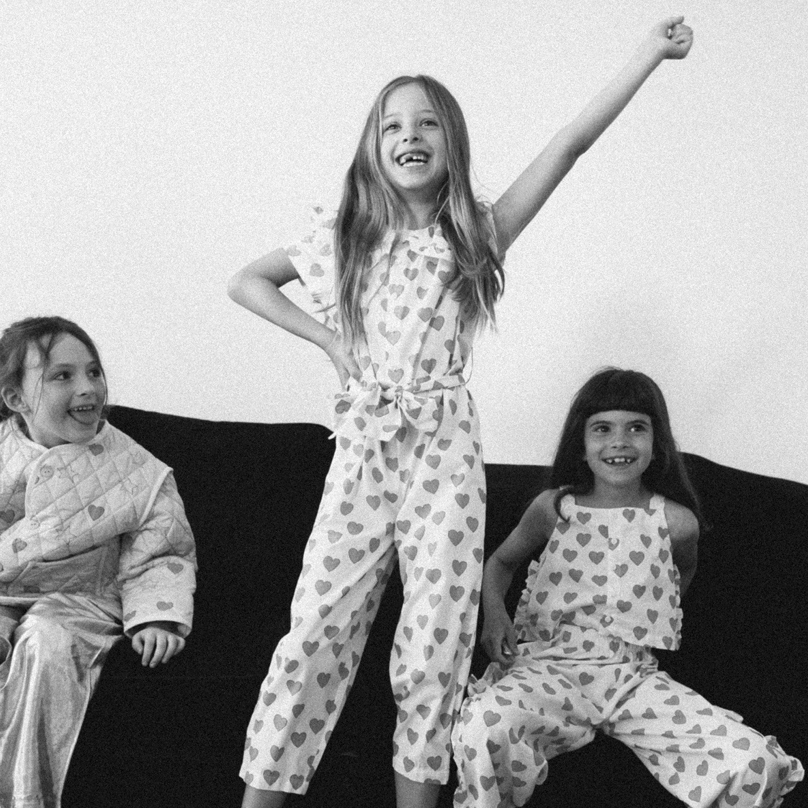 Crop Top Hearts Off White