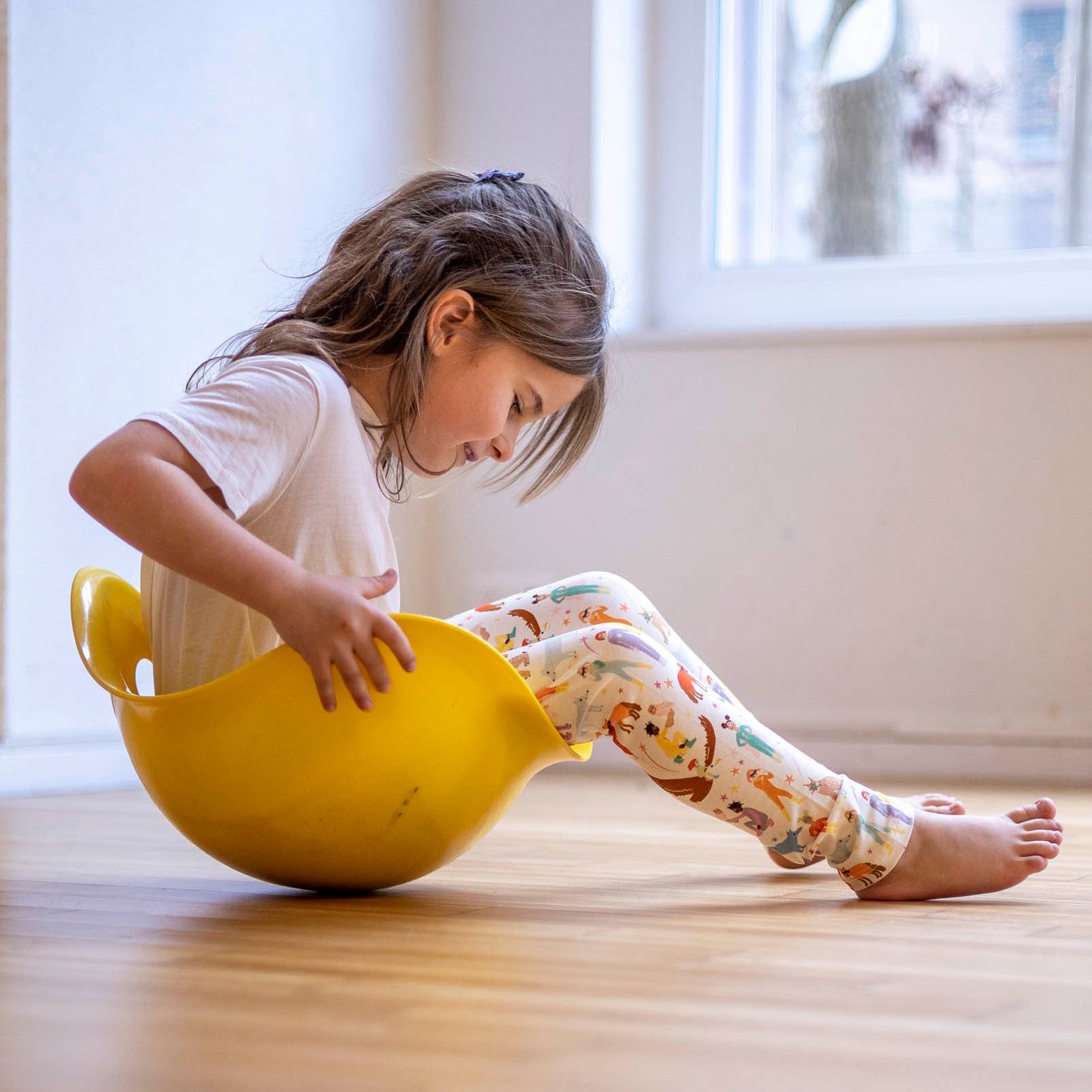 Superhero leggings green