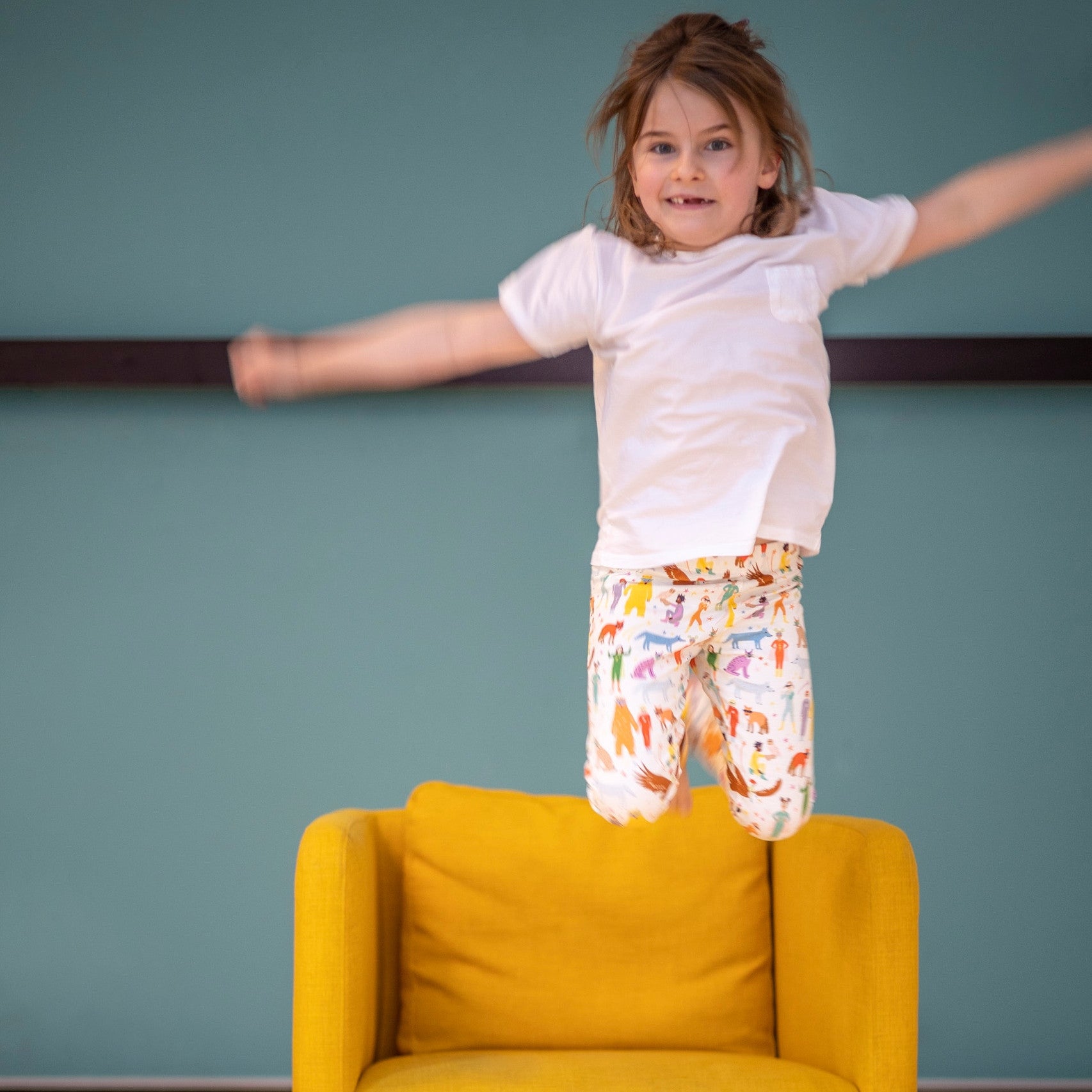 Superhero leggings green