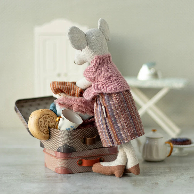 Maileg mouse clothes set in a suitcase Grandma