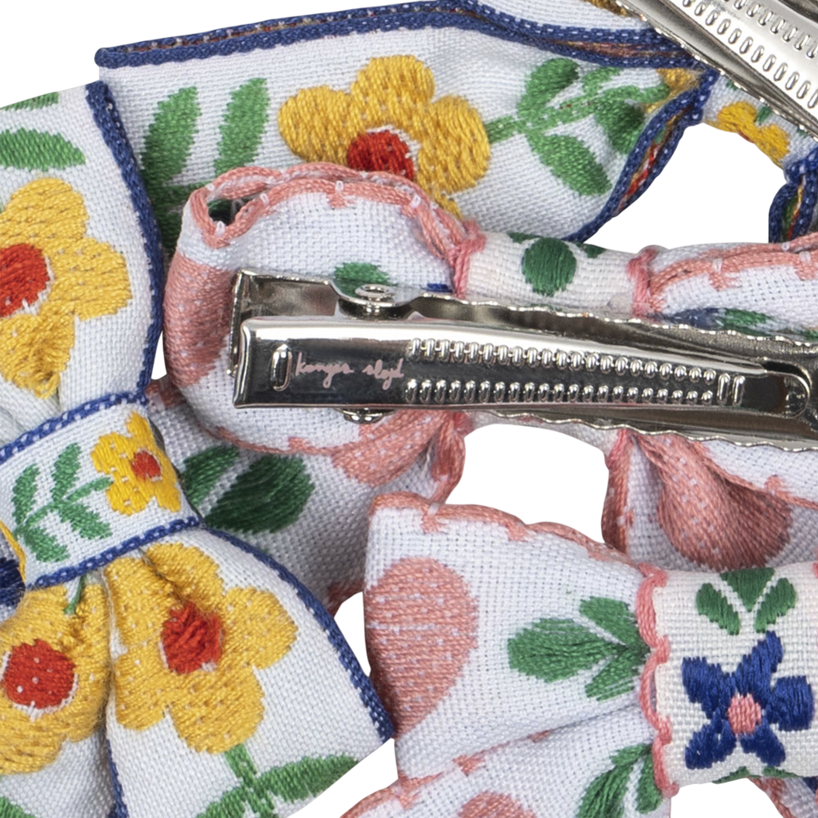 Hair clips set of 4 Bow White Rose