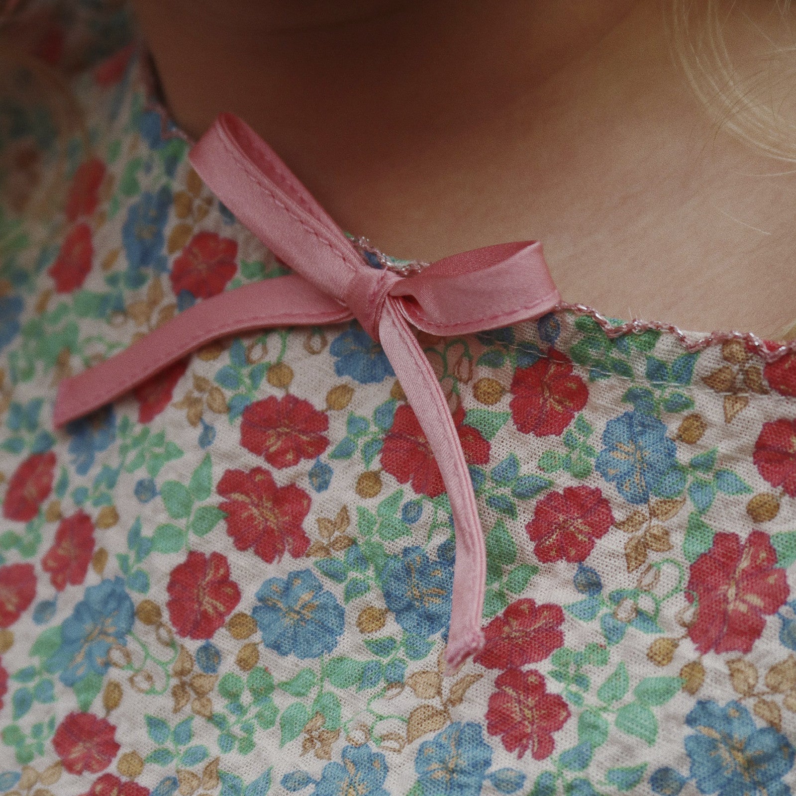 Elin Bow Fiola blouse