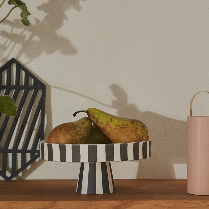 Serving plate Toppu small white black