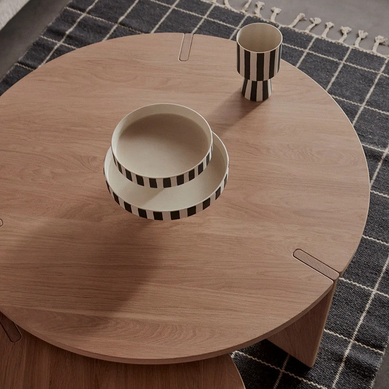 Serving plate Toppu small white black