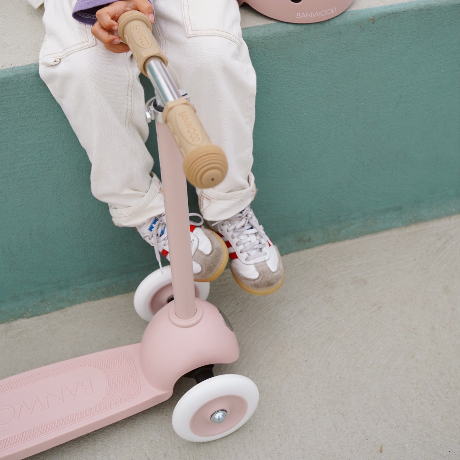 Eco Scooter Banwood rose pâle